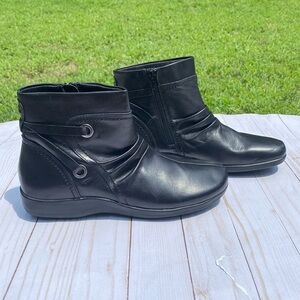 Walking Cradles Zuri Booties